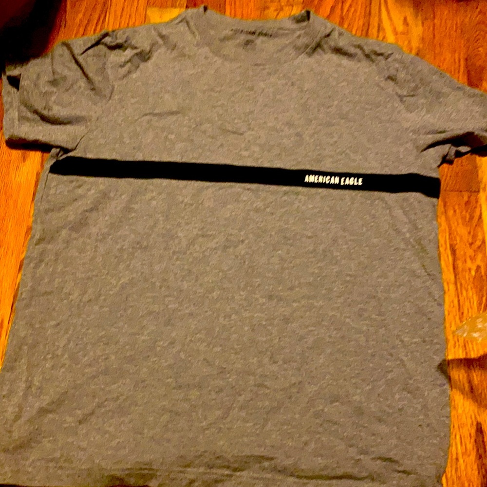 Grey American eagle t-shirt
